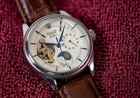 Buy Watches Online in Saanich, BC